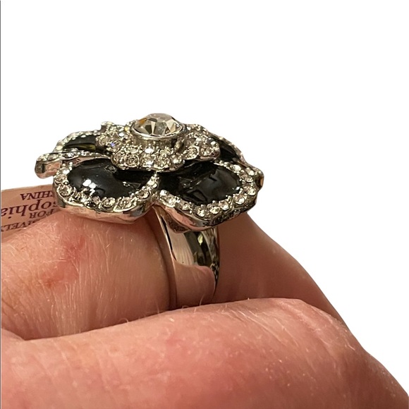 Lia Sophia Blooming flower ring SZ 9 black enamel silver finish NWT - Picture 5 of 8
